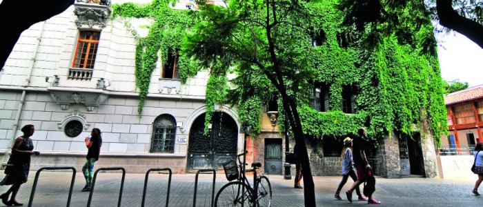 Colbún compensa a locales de Lastarria que bajen índices de carbono