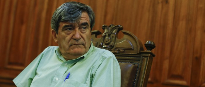 Escalona: “El gobierno ha puesto al PS en una de la decisiones más difíciles de los últimos 25 años”